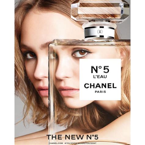 nuovo profumo chanel pubblicita|Chanel N°5, la nuova campagna del profumo con Margot Robbie .